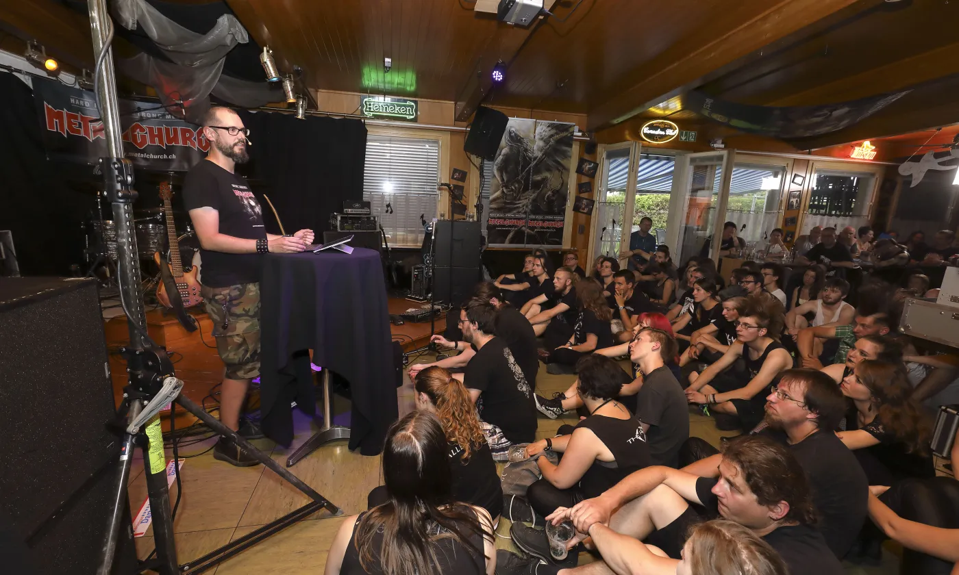 Culte de la Metalchurch à Niederbipp